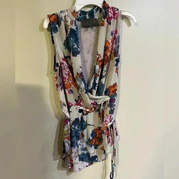 [XS]Sunday in Brooklyn- Anthropologie Edria sleeveless  blouse with waist belt - Picture 2 of 6